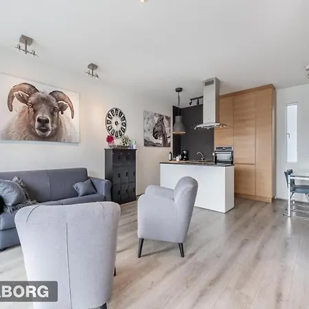 Venture Vacation-king Bed, With Free Parking Reykjavik